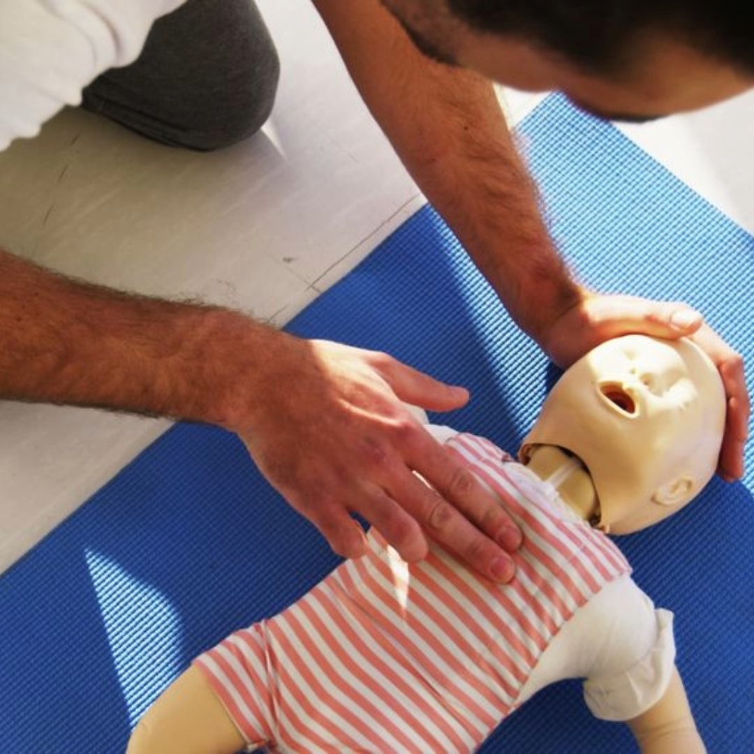 HERTS LIFESAVERS | Baby CPR